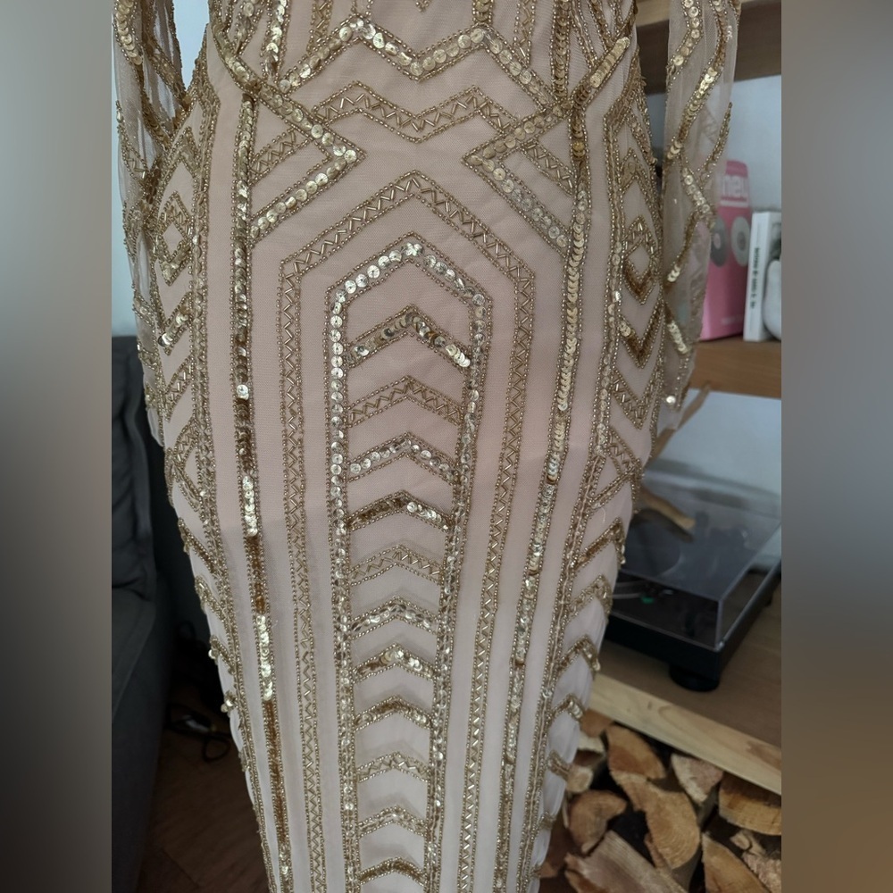 Gianni Bini Champagne Gold Geometric Long Sleeve Sequin and Beaded Dress - Picture 6 of 11